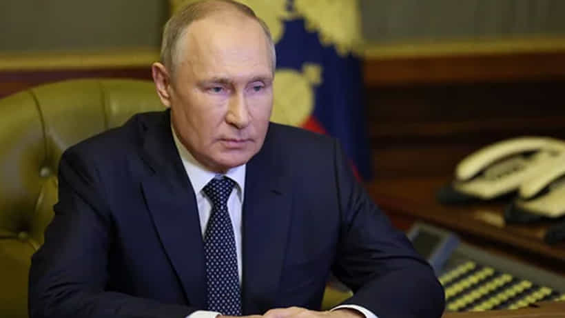 Vladimir Putin ಸಾಮಾಜಿಕ ಮಾಧ್ಯಮಗಳಲ್ಲಿ ಹರಿದಾಡುತ್ತಿದೆ ರಷ್ಯಾ ಅಧ್ಯಕ್ಷ ಪುಟಿನ್ಗೆ ಅನಾರೋಗ್ಯ ಇದೆ ಎಂದು ದೃಢೀಕರಿಸುವ ಫೋಟೊ