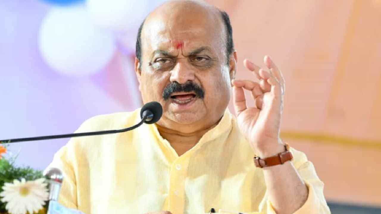 ಸತೀಶ್ ಜಾರಕಿಹೊಳಿ ಹಿಂದೂ ಹೇಳಿಕೆ ವಿರುದ್ಧ ಬದ್ಧತೆಯಿದ್ದರೆ ಕಾಂಗ್ರೆಸ್ ಕ್ರಮಕೈಗೊಳ್ಳಬೇಕು: ಸಿಎಂ ಬೊಮ್ಮಾಯಿ ಸತೀಶ್ ಜಾರಕಿಹೊಳಿ ಹಿಂದೂ ಹೇಳಿಕೆ ವಿರುದ್ಧ ಬದ್ಧತೆಯಿದ್ದರೆ ಕಾಂಗ್ರೆಸ್ ಕ್ರಮಕೈಗೊಳ್ಳಬೇಕು: ಸಿಎಂ ಬೊಮ್ಮಾಯಿ