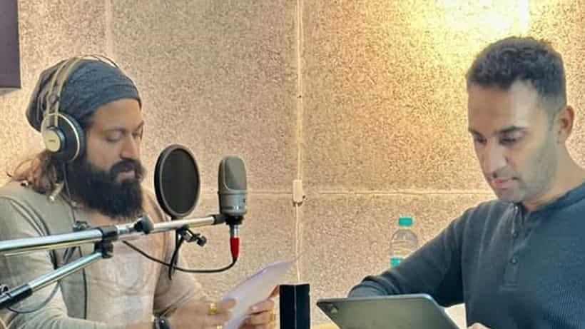 ‘ಗಂಧದ ಗುಡಿ’ ನಿರ್ದೇಶಕ ಅಮೋಘ ವರ್ಷ ಜತೆ ಡಬ್ಬಿಂಗ್ ಕೆಲಸ ಆರಂಭಿಸಿದ ಯಶ್; ಸಿಕ್ತು ಹೊಸ ಅಪ್ಡೇಟ್