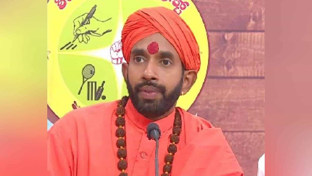 ಕೋಟ ಶ್ರೀನಿವಾಸ ಪೂಜಾರಿ, ಸುನೀಲ್ ಕುಮಾರ್ರಿಂದ ಈಡಿಗ, ಬಿಲ್ಲವ ಸಮಾಜಕ್ಕೆ ಅನ್ಯಾಯವಾಗಿದೆ: ಪ್ರಣವಾನಂದ ಸ್ವಾಮೀಜಿ ಆರೋಪ ಕೋಟ ಶ್ರೀನಿವಾಸ ಪೂಜಾರಿ, ಸುನೀಲ್ ಕುಮಾರ್ರಿಂದ ಈಡಿಗ, ಬಿಲ್ಲವ ಸಮಾಜಕ್ಕೆ ಅನ್ಯಾಯವಾಗಿದೆ: ಪ್ರಣವಾನಂದ ಸ್ವಾಮೀಜಿ ಆರೋಪ