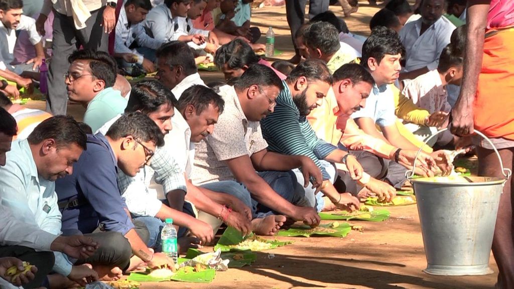 Davangere Basapura Maheshwara swamy pooja to performed by men devotees only no place for women