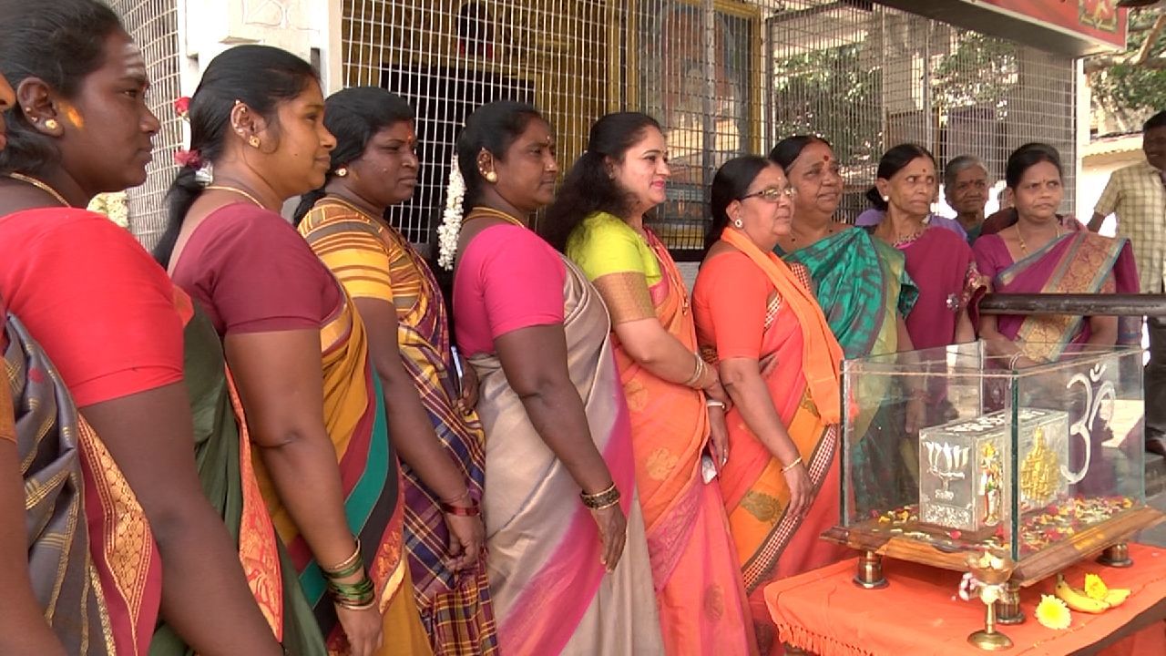 Davangere hindu activists made silver brick to dedicate ayodhya Shriram mandir