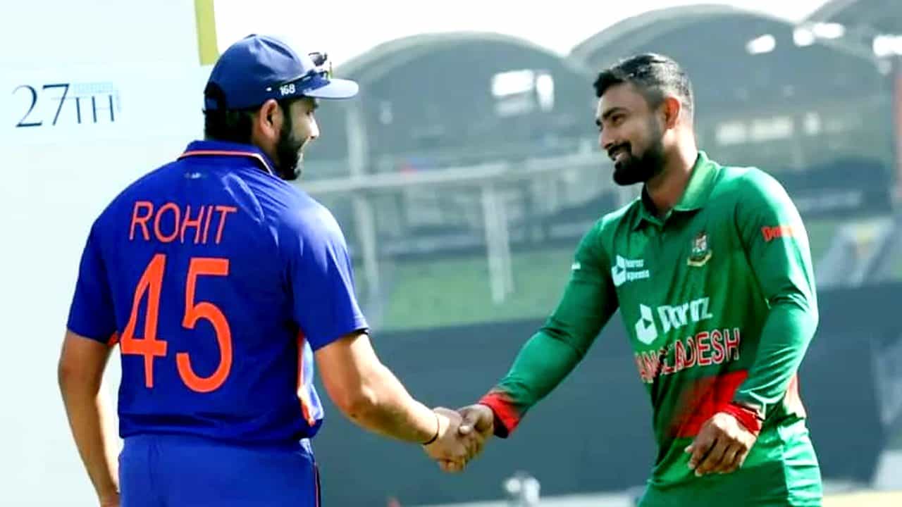 BAN vs IND: ಭಾರತ-ಬಾಂಗ್ಲಾ 2ನೇ ಏಕದಿನ ಪಂದ್ಯ ಎಷ್ಟು ಗಂಟೆಗೆ ಶುರು? ಇಲ್ಲಿದೆ ಸಂಪೂರ್ಣ ಮಾಹಿತಿ BAN vs IND: ಭಾರತ-ಬಾಂಗ್ಲಾ 2ನೇ ಏಕದಿನ ಪಂದ್ಯ ಎಷ್ಟು ಗಂಟೆಗೆ ಶುರು? ಇಲ್ಲಿದೆ ಸಂಪೂರ್ಣ ಮಾಹಿತಿ