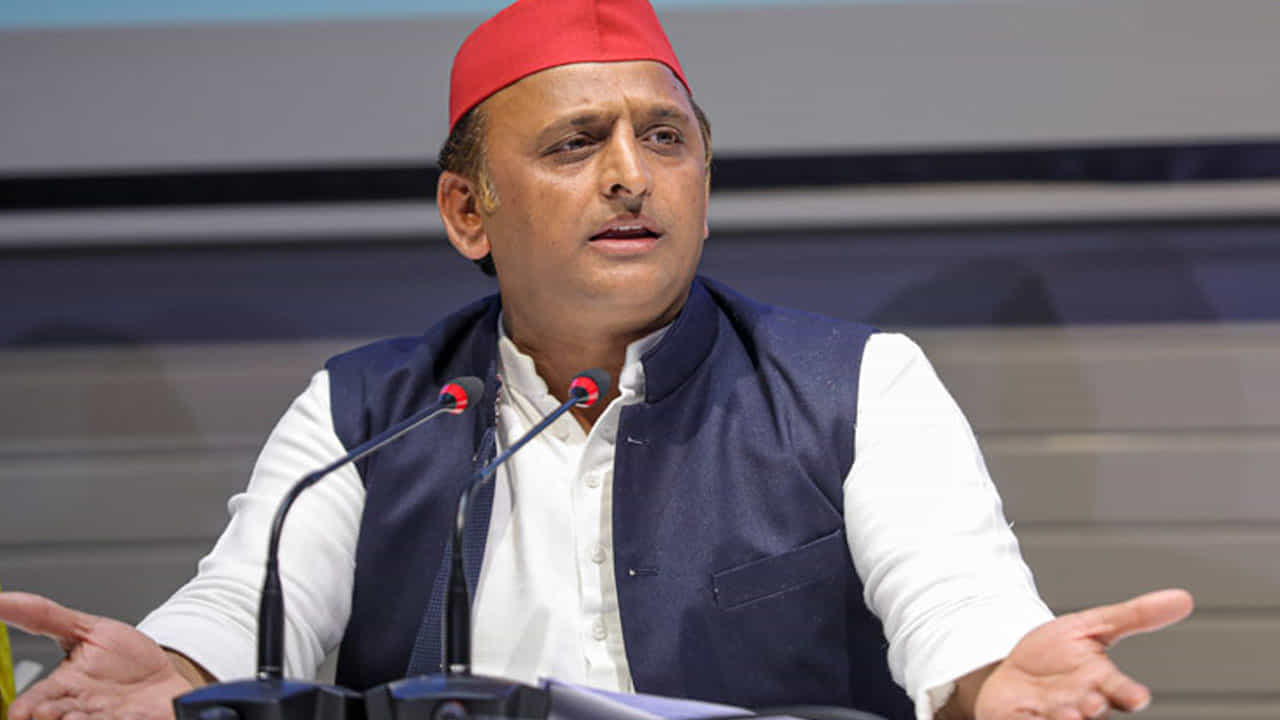 ಭಾರತ್ ಜೋಡೋ ಯಾತ್ರೆಗೆ ಆಮಂತ್ರಣ ಸಿಕ್ಕಿಲ್ಲ, ಬಿಜೆಪಿ ಮತ್ತು ಕಾಂಗ್ರೆಸ್ ಎರಡೂ ಒಂದೇ: ಅಖಿಲೇಶ್ ಯಾದವ್ ಭಾರತ್ ಜೋಡೋ ಯಾತ್ರೆಗೆ ಆಮಂತ್ರಣ ಸಿಕ್ಕಿಲ್ಲ, ಬಿಜೆಪಿ ಮತ್ತು ಕಾಂಗ್ರೆಸ್ ಎರಡೂ ಒಂದೇ: ಅಖಿಲೇಶ್ ಯಾದವ್