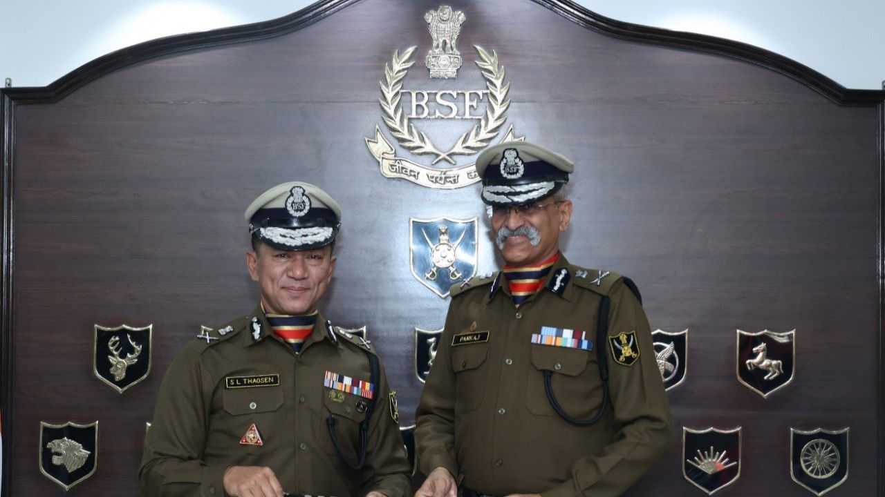 BSF Additional General Director: BSFನ ಹೆಚ್ಚುವರಿ ಮಹಾನಿರ್ದೇಶಕರ ಜವಾಬ್ದಾರಿ ವಹಿಸಿಕೊಂಡ ಸುಜೋಯ್ ಲಾಲ್ ಥಾಸೆನ್ BSF Additional General Director: BSFನ ಹೆಚ್ಚುವರಿ ಮಹಾನಿರ್ದೇಶಕರ ಜವಾಬ್ದಾರಿ ವಹಿಸಿಕೊಂಡ ಸುಜೋಯ್ ಲಾಲ್ ಥಾಸೆನ್