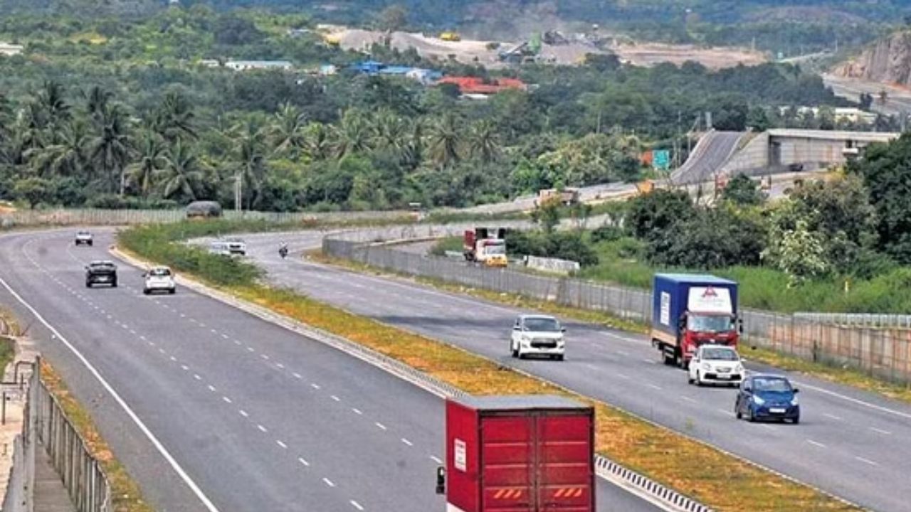 Bangalore Mysore Expressway: ಜನವರಿಯಲ್ಲಿ ಬೆಂಗಳೂರು-ಮೈಸೂರು ಎಕ್ಸ್ಪ್ರೆಸ್ವೇ ಬಹುತೇಕ ತೆರೆಯಲಿವೆ Bangalore Mysore Expressway: ಜನವರಿಯಲ್ಲಿ ಬೆಂಗಳೂರು-ಮೈಸೂರು ಎಕ್ಸ್ಪ್ರೆಸ್ವೇ ಬಹುತೇಕ ತೆರೆಯಲಿವೆ