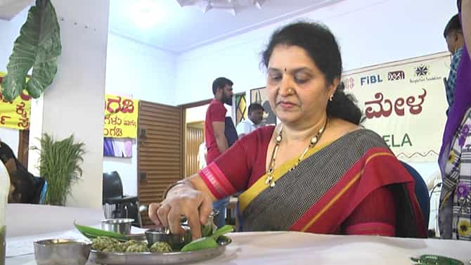 Dharwad Soppu Mela: ಧಾರವಾಡದಲ್ಲಿ ಮೊದಲ ಬಾರಿಗೆ ನಡೆದ ಸೊಪ್ಪು ಮೇಳ ಇಡೀ ಸೊಪ್ಪಿನ ಲೋಕವನ್ನೇ ತೆರೆದಿಟ್ಟಿತ್ತು! ಚಿತ್ರಗಳಲ್ಲಿ ನೀವೂ ಆಸ್ವಾದಿಸಿ