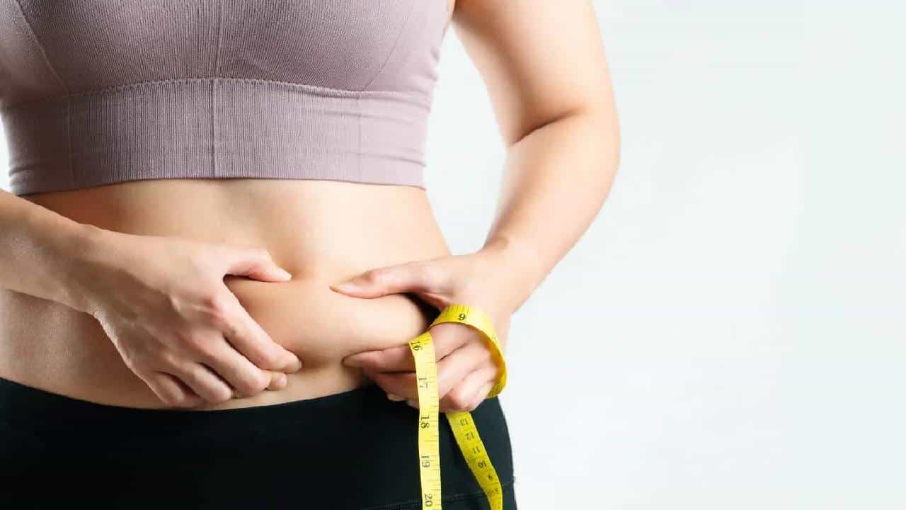 Ayurveda Tips: ಚಳಿಗಾಲದಲ್ಲಿ ಹೊಟ್ಟೆಯ ಕೊಬ್ಬನ್ನು ಕರಗಿಸುವ ಆಯುರ್ವೇದದ ಸಲಹೆಗಳು ಇಲ್ಲಿವೆ Ayurveda Tips: ಚಳಿಗಾಲದಲ್ಲಿ ಹೊಟ್ಟೆಯ ಕೊಬ್ಬನ್ನು ಕರಗಿಸುವ ಆಯುರ್ವೇದದ ಸಲಹೆಗಳು ಇಲ್ಲಿವೆ