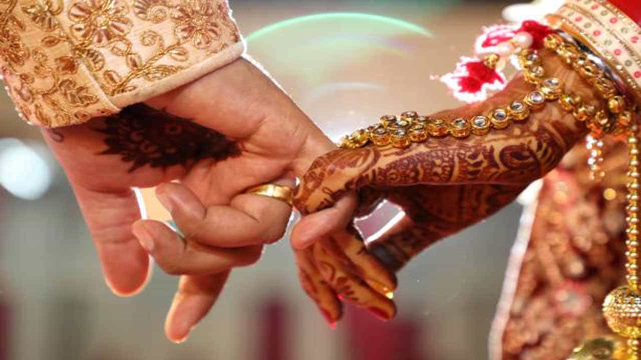 ಉತ್ತರ ಪ್ರದೇಶ: ಹಿಂದೂ ಯುವಕರನ್ನು ಮದುವೆಯಾಗಲು ಹಿಂದೂ ಧರ್ಮಕ್ಕೆ ಮತಾಂತರಗೊಂಡ ಇಬ್ಬರು ಮುಸ್ಲಿಂ ಯುವತಿಯರು!