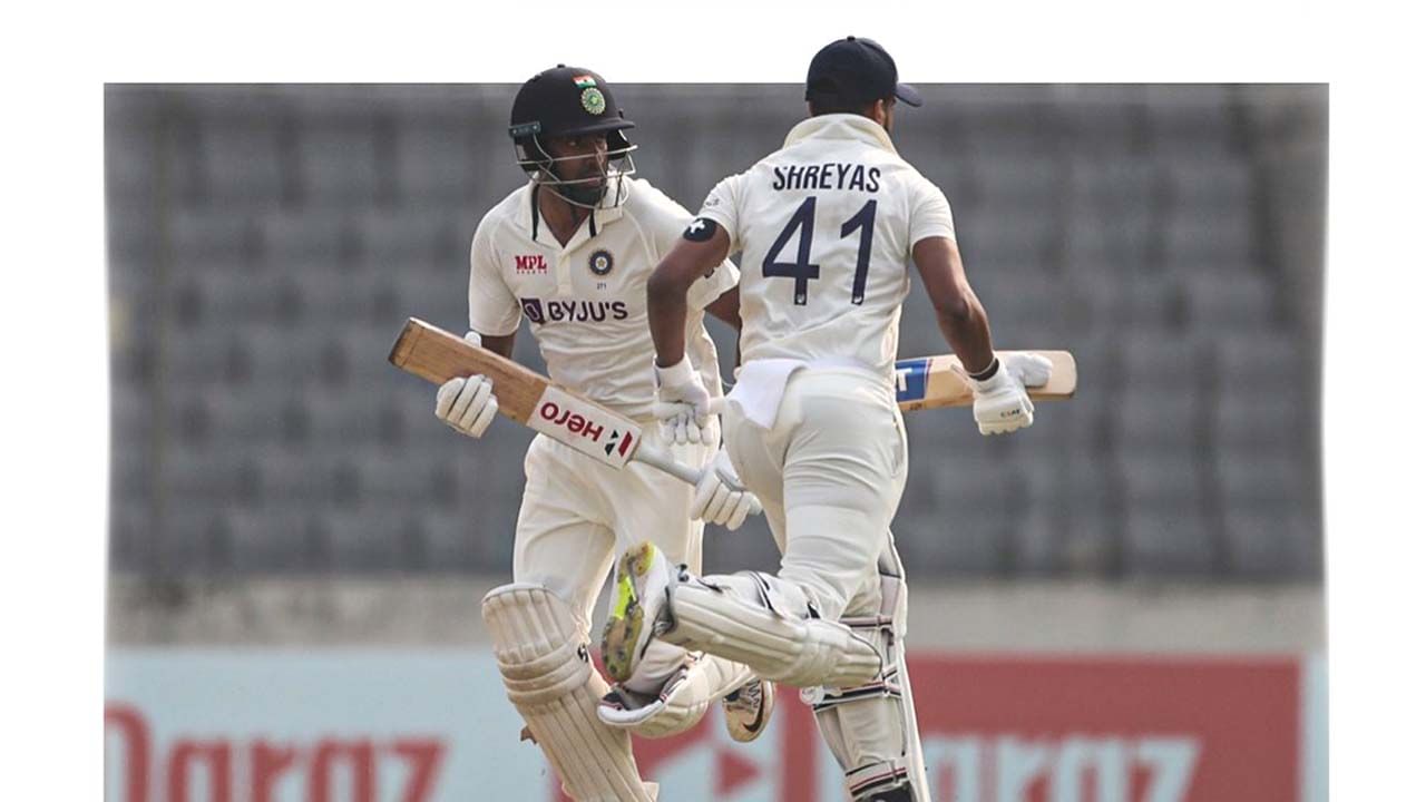 IND vs BAN 2nd Test: ಅಶ್ವಿನ್ ಪಂದ್ಯಶ್ರೇಷ್ಠ, ಪೂಜಾರ ಸರಣಿಶ್ರೇಷ್ಠ: ಭಾರತ-ಬಾಂಗ್ಲಾದೇಶ ರೋಚಕ ಪಂದ್ಯ ಹೇಗಿತ್ತು? IND vs BAN 2nd Test: ಅಶ್ವಿನ್ ಪಂದ್ಯಶ್ರೇಷ್ಠ, ಪೂಜಾರ ಸರಣಿಶ್ರೇಷ್ಠ: ಭಾರತ-ಬಾಂಗ್ಲಾದೇಶ ರೋಚಕ ಪಂದ್ಯ ಹೇಗಿತ್ತು?