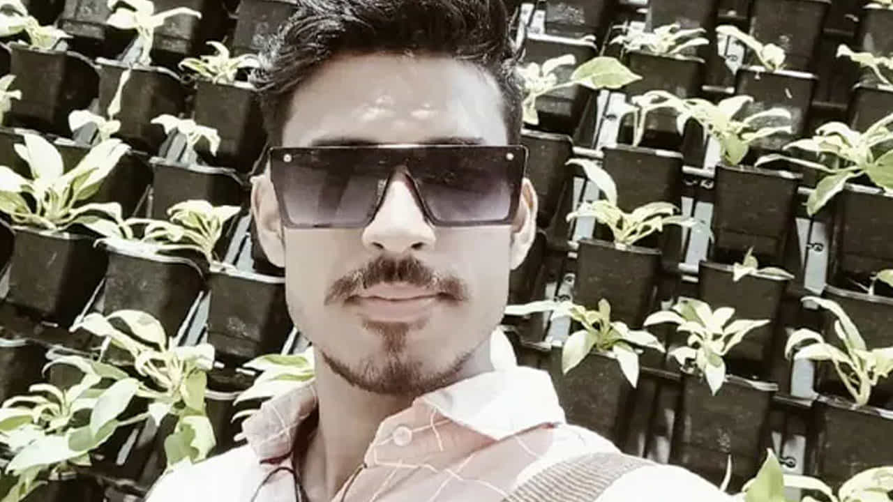 ಮದುವೆಗೆ ಒಲ್ಲೆ ಎಂದ ಗರ್ಲ್ಫ್ರೆಂಡ್; ಫೇಸ್ಬುಕ್ ಲೈವ್ ಬಂದು ಆತ್ಮಹತ್ಯೆ ಮಾಡಿಕೊಂಡ ಯುವಕ ಮದುವೆಗೆ ಒಲ್ಲೆ ಎಂದ ಗರ್ಲ್ಫ್ರೆಂಡ್; ಫೇಸ್ಬುಕ್ ಲೈವ್ ಬಂದು ಆತ್ಮಹತ್ಯೆ ಮಾಡಿಕೊಂಡ ಯುವಕ