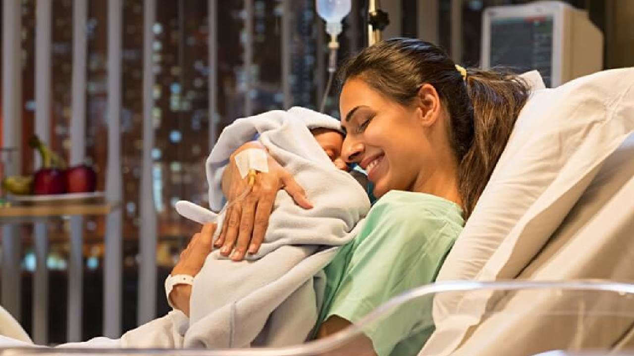 Mothers Post-Delivery : ಹೆರಿಗೆಯ ನಂತರದ ದಿನಗಳಲ್ಲಿ ಈ 5 ಆಹಾರಗಳನ್ನು ರೂಢಿಸಿಕೊಳ್ಳಿ Mothers Post-Delivery : ಹೆರಿಗೆಯ ನಂತರದ ದಿನಗಳಲ್ಲಿ ಈ 5 ಆಹಾರಗಳನ್ನು ರೂಢಿಸಿಕೊಳ್ಳಿ