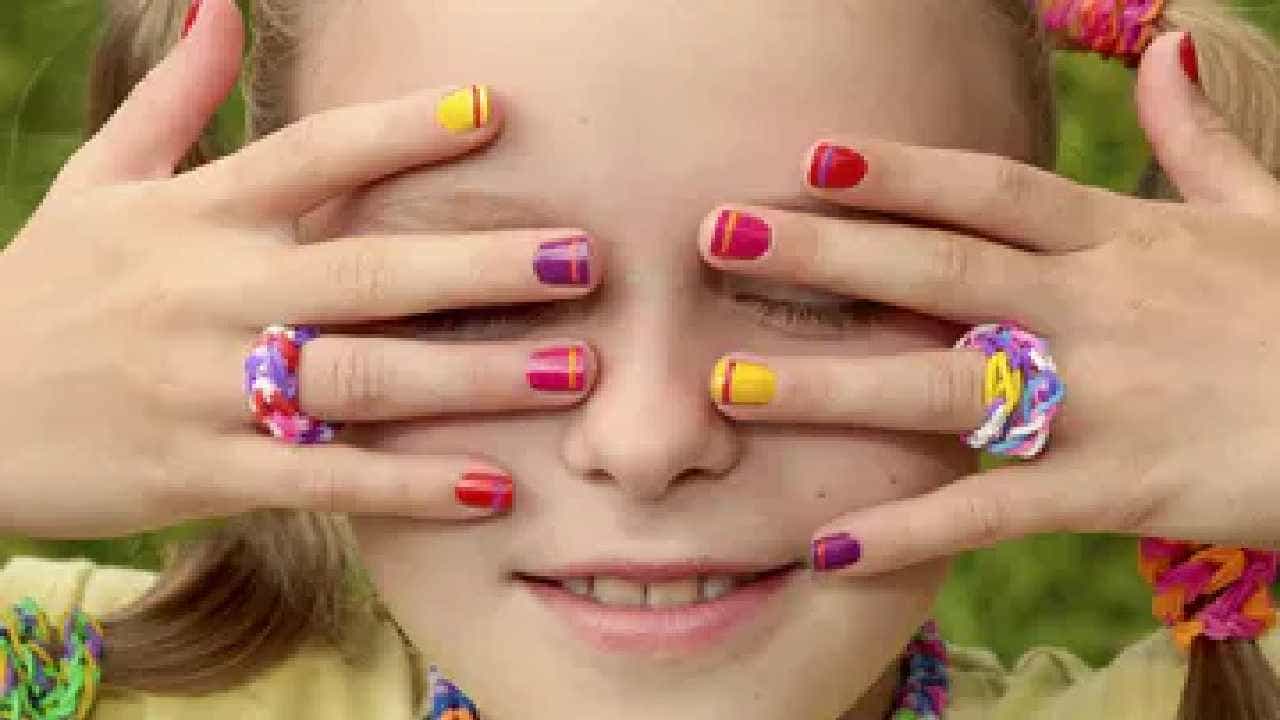 Nail Polish Disadvantages: ನೈಲ್ ಪಾಲಿಶ್ ಹಚ್ಚುವುದರಿಂದ ಆರೋಗ್ಯದ ಮೇಲಾಗುವ ಅಡ್ಡಪರಿಣಾಮಗಳೇನು ಗೊತ್ತೇ? Nail Polish Disadvantages: ನೈಲ್ ಪಾಲಿಶ್ ಹಚ್ಚುವುದರಿಂದ ಆರೋಗ್ಯದ ಮೇಲಾಗುವ ಅಡ್ಡಪರಿಣಾಮಗಳೇನು ಗೊತ್ತೇ?
