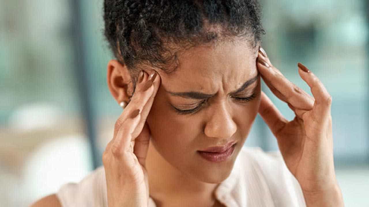 Migraine: ಮೈಗ್ರೇನ್ ಸಮಸ್ಯೆ ಇರುವಾಗ ಯಾವ ಆಹಾರವನ್ನು ದೂರ ಇಡಬೇಕು Migraine: ಮೈಗ್ರೇನ್ ಸಮಸ್ಯೆ ಇರುವಾಗ ಯಾವ ಆಹಾರವನ್ನು ದೂರ ಇಡಬೇಕು