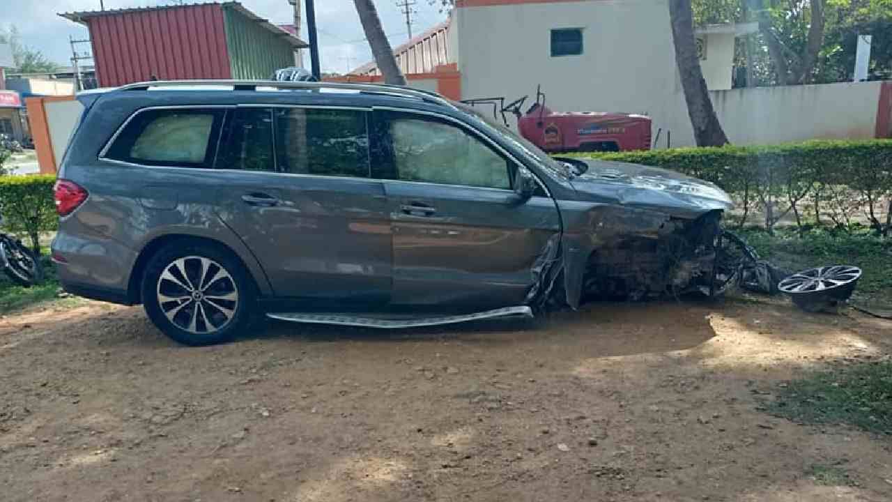 prahlad-modi Car