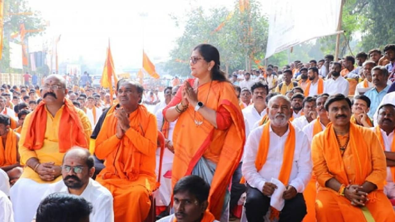 ಅಂಜನಾದ್ರಿ ಬೆಟ್ಟದಲ್ಲಿ ಅನ್ಯ ಧರ್ಮೀಯರು ವ್ಯಾಪಾರ ಮಾಡುತ್ತಿದ್ದರೆ ಖಂಡಿಸುತ್ತೇನೆ- ಶಶಿಕಲಾ ಜೊಲ್ಲೆ