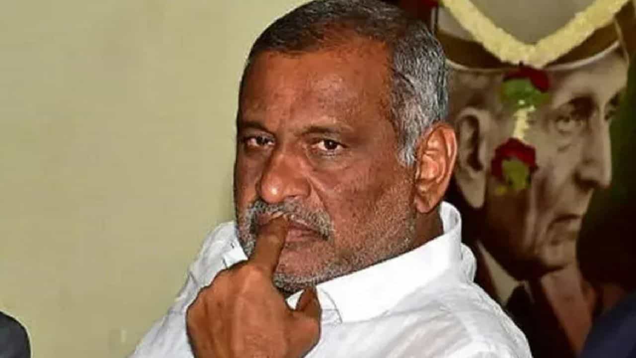 ಇಂದು(ಡಿ.08) ಸಚಿವ ಸಂಪುಟ ಸಭೆಯಲ್ಲಿ ತೆಗೆದುಕೊಂಡ ಮಹತ್ವದ ತೀರ್ಮಾನಗಳು ಇಂದು(ಡಿ.08) ಸಚಿವ ಸಂಪುಟ ಸಭೆಯಲ್ಲಿ ತೆಗೆದುಕೊಂಡ ಮಹತ್ವದ ತೀರ್ಮಾನಗಳು