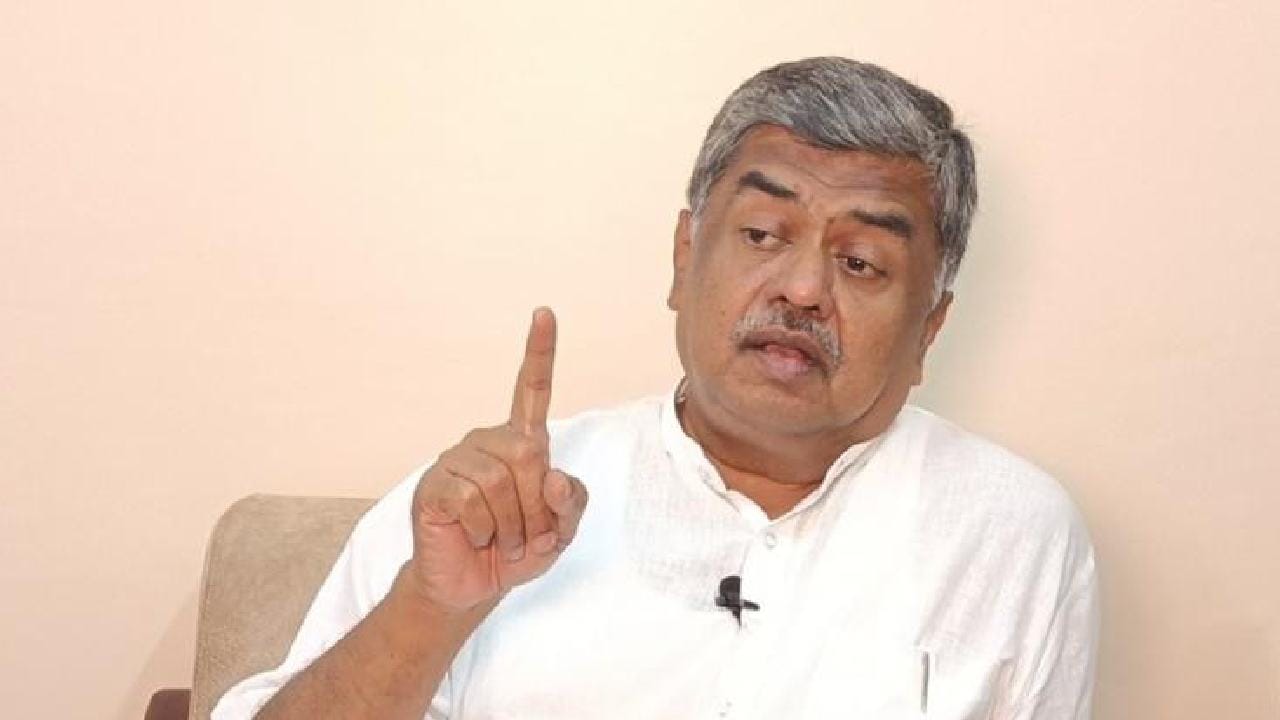 ಹತ್ತು ಬಾರಿ ಹುಟ್ಟಿ ಬಂದ್ರೂ ಕಾಂಗ್ರೆಸ್ ಪಕ್ಷ ಬ್ಯಾನ್ ಆಗಲ್ಲ: ಈಶ್ವರಪ್ಪಗೆ ಟಾಂಗ್ ಕೊಟ್ಟ ಬಿ.ಕೆ.ಹರಿಪ್ರಸಾದ್ ಹತ್ತು ಬಾರಿ ಹುಟ್ಟಿ ಬಂದ್ರೂ ಕಾಂಗ್ರೆಸ್ ಪಕ್ಷ ಬ್ಯಾನ್ ಆಗಲ್ಲ: ಈಶ್ವರಪ್ಪಗೆ ಟಾಂಗ್ ಕೊಟ್ಟ ಬಿ.ಕೆ.ಹರಿಪ್ರಸಾದ್