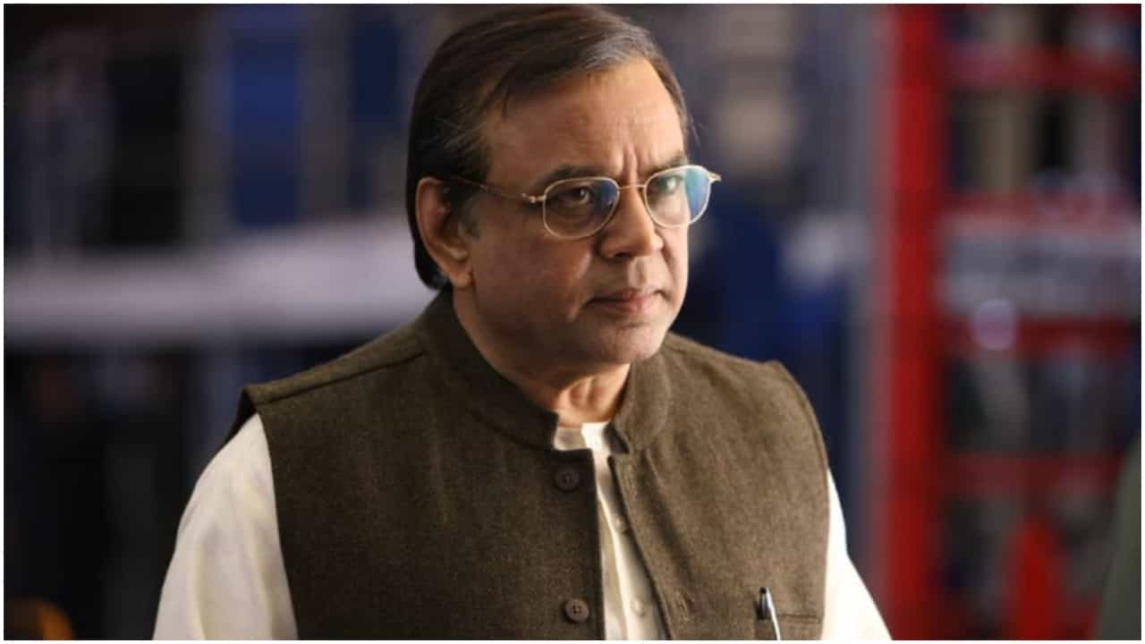 Paresh Rawal: ಬೆಂಗಾಲಿಗಳನ್ನು ರೊಹಿಂಗ್ಯಾ ಮತ್ತು ಬಾಂಗ್ಲಾದೇಶಿಗಳಿಗೆ ಹೋಲಿಸಿ ಮಾತಾಡಿದ ನಟ ಪರೇಶ್ ರಾವಲ್ Paresh Rawal: ಬೆಂಗಾಲಿಗಳನ್ನು ರೊಹಿಂಗ್ಯಾ ಮತ್ತು ಬಾಂಗ್ಲಾದೇಶಿಗಳಿಗೆ ಹೋಲಿಸಿ ಮಾತಾಡಿದ ನಟ ಪರೇಶ್ ರಾವಲ್