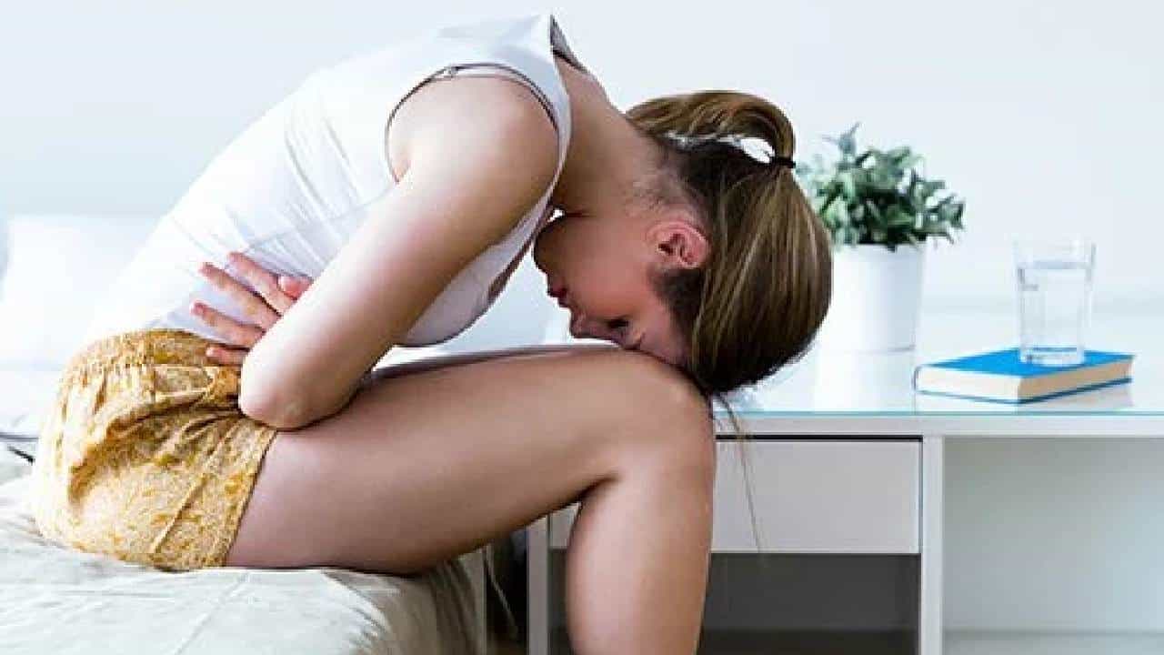 Periods Pain: ಚಳಿಗಾಲದಲ್ಲಿ ಮುಟ್ಟಿನ ಸಮಯದಲ್ಲಿ ಅತಿಯಾದ ಕಿಬ್ಬೊಟ್ಟೆಯ ನೋವಿನಿಂದ ಬಳಲುತ್ತಿದ್ದೀರಾ? Periods Pain: ಚಳಿಗಾಲದಲ್ಲಿ ಮುಟ್ಟಿನ ಸಮಯದಲ್ಲಿ ಅತಿಯಾದ ಕಿಬ್ಬೊಟ್ಟೆಯ ನೋವಿನಿಂದ ಬಳಲುತ್ತಿದ್ದೀರಾ?