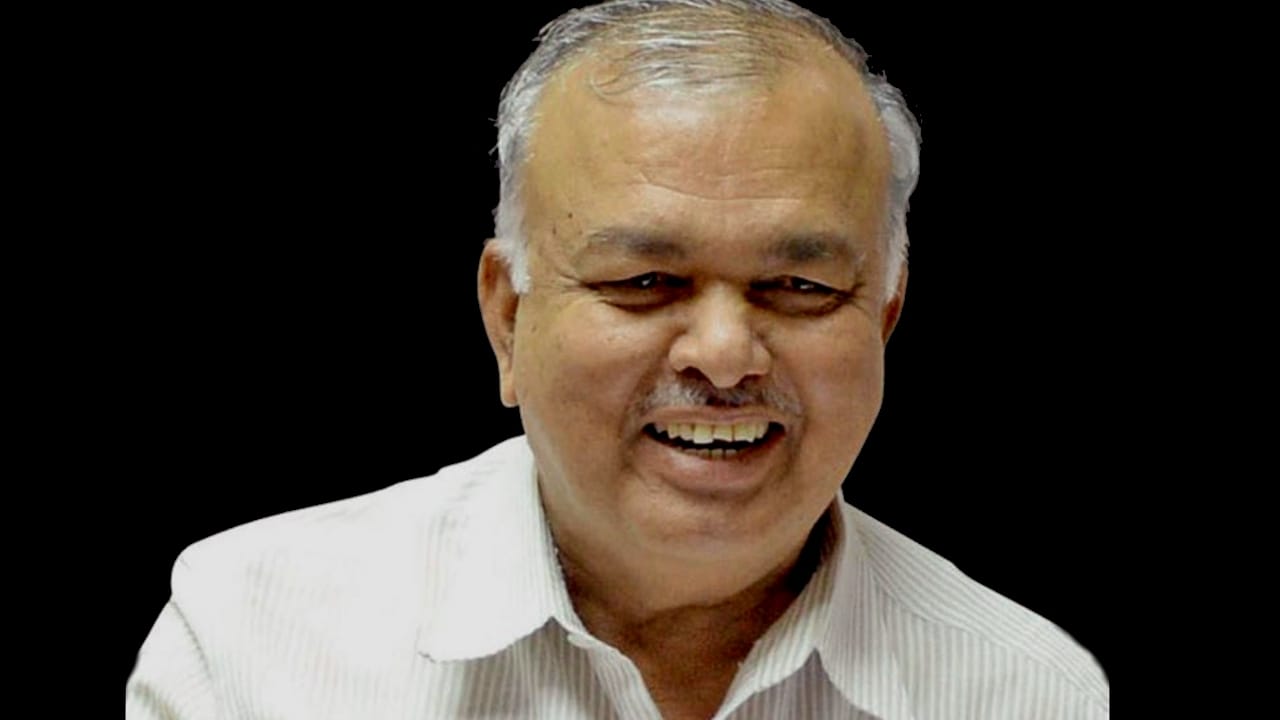 ಸ್ವಾತಂತ್ರ್ಯ ಹೋರಾಟದಲ್ಲಿ ಬಿಜೆಪಿ ಪೂರ್ವಜರ ಮನೆಗಳ ನಾಯಿಯೂ ಸತ್ತಿಲ್ಲ ಅಂತ ಹೇಳಿದ್ದು, ಖರ್ಗೆ ಮಾತನ್ನು ತಿರುಚಲಾಗಿದೆ- ರಾಮಲಿಂಗ ರೆಡ್ಡಿ ಸ್ವಾತಂತ್ರ್ಯ ಹೋರಾಟದಲ್ಲಿ ಬಿಜೆಪಿ ಪೂರ್ವಜರ ಮನೆಗಳ ನಾಯಿಯೂ ಸತ್ತಿಲ್ಲ ಅಂತ ಹೇಳಿದ್ದು, ಖರ್ಗೆ ಮಾತನ್ನು ತಿರುಚಲಾಗಿದೆ- ರಾಮಲಿಂಗ ರೆಡ್ಡಿ