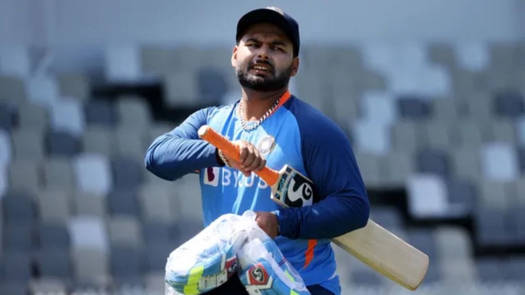 Rishabh Pant Accident A video of Rishabh Pant moments after the crash has emerged on social media