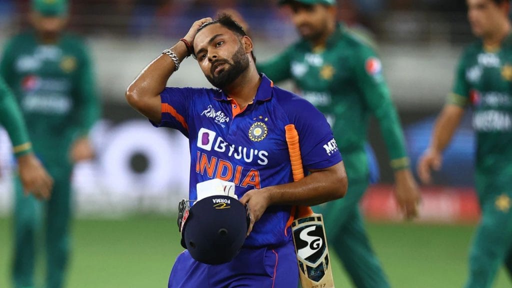 Rishabh Pant accident pakistan cricketers prayers for injured rishabh pant speedy recovery