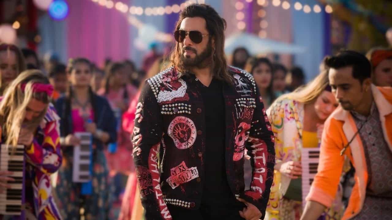 ಹೊಸ ಲುಕ್ ಹಂಚಿಕೊಂಡು ಸಿನಿಮಾ ಬಗ್ಗೆ ಲೇಟೆಸ್ಟ್ ಅಪ್ಡೇಟ್ ನೀಡಿದ ಸಲ್ಮಾನ್ ಖಾನ್ ಹೊಸ ಲುಕ್ ಹಂಚಿಕೊಂಡು ಸಿನಿಮಾ ಬಗ್ಗೆ ಲೇಟೆಸ್ಟ್ ಅಪ್ಡೇಟ್ ನೀಡಿದ ಸಲ್ಮಾನ್ ಖಾನ್