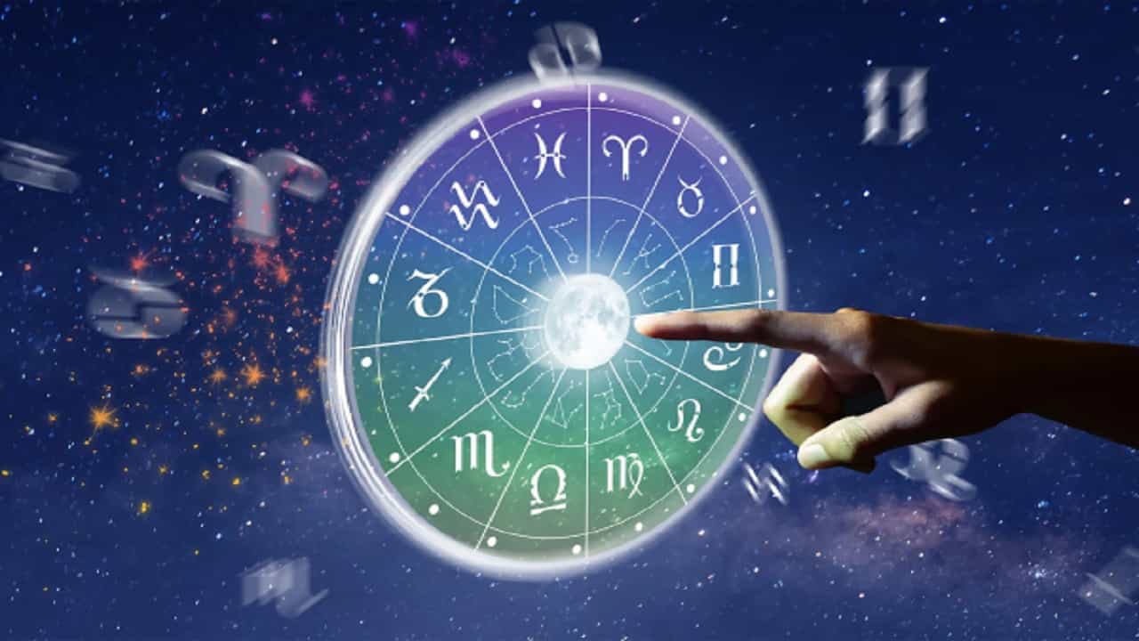 Saturn Transit 2023: ಜನವರಿ 17ರಂದು ಕುಂಭ ರಾಶಿಗೆ ಶನಿ ಸಂಚಾರ: ಈ ಎರಡು ರಾಶಿ, ಲಗ್ನದವರು ಎಚ್ಚರಿಕೆಯಿಂದ ಇರಬೇಕು Saturn Transit 2023: ಜನವರಿ 17ರಂದು ಕುಂಭ ರಾಶಿಗೆ ಶನಿ ಸಂಚಾರ: ಈ ಎರಡು ರಾಶಿ, ಲಗ್ನದವರು ಎಚ್ಚರಿಕೆಯಿಂದ ಇರಬೇಕು