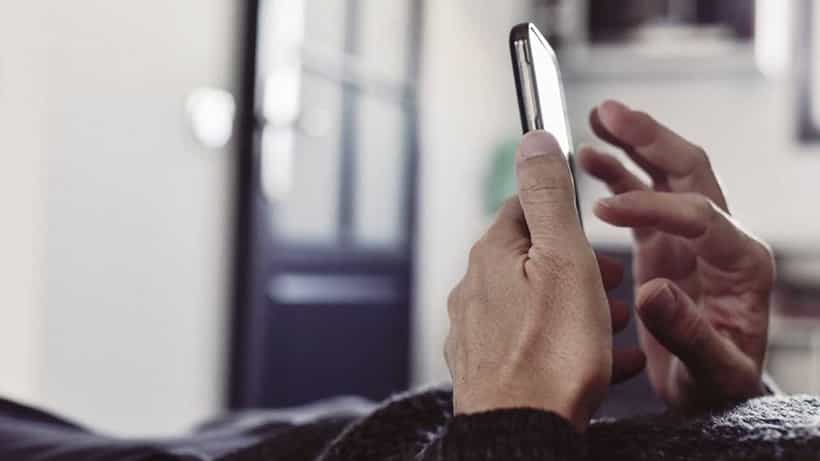 Tech Tips: ಶಾಕಿಂಗ್: ನೀವು ಸ್ಮಾರ್ಟ್ಫೋನ್ನಲ್ಲಿ ಈ ವಿಡಿಯೋಗಳನ್ನು ನೋಡುತ್ತಿದ್ದರೆ ಇಂದೇ ನಿಲ್ಲಿಸಿ