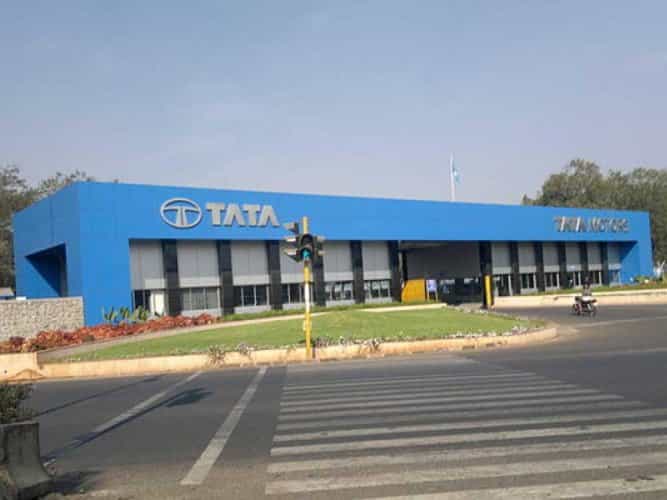 Tata Motors Price Hike: ಜನವರಿಯಿಂದ ದುಬಾರಿಯಾಗಲಿವೆ ಟಾಟಾ ಮೋಟರ್ಸ್ ವಾಣಿಜ್ಯ ವಾಹನಗಳು Tata Motors Price Hike: ಜನವರಿಯಿಂದ ದುಬಾರಿಯಾಗಲಿವೆ ಟಾಟಾ ಮೋಟರ್ಸ್ ವಾಣಿಜ್ಯ ವಾಹನಗಳು