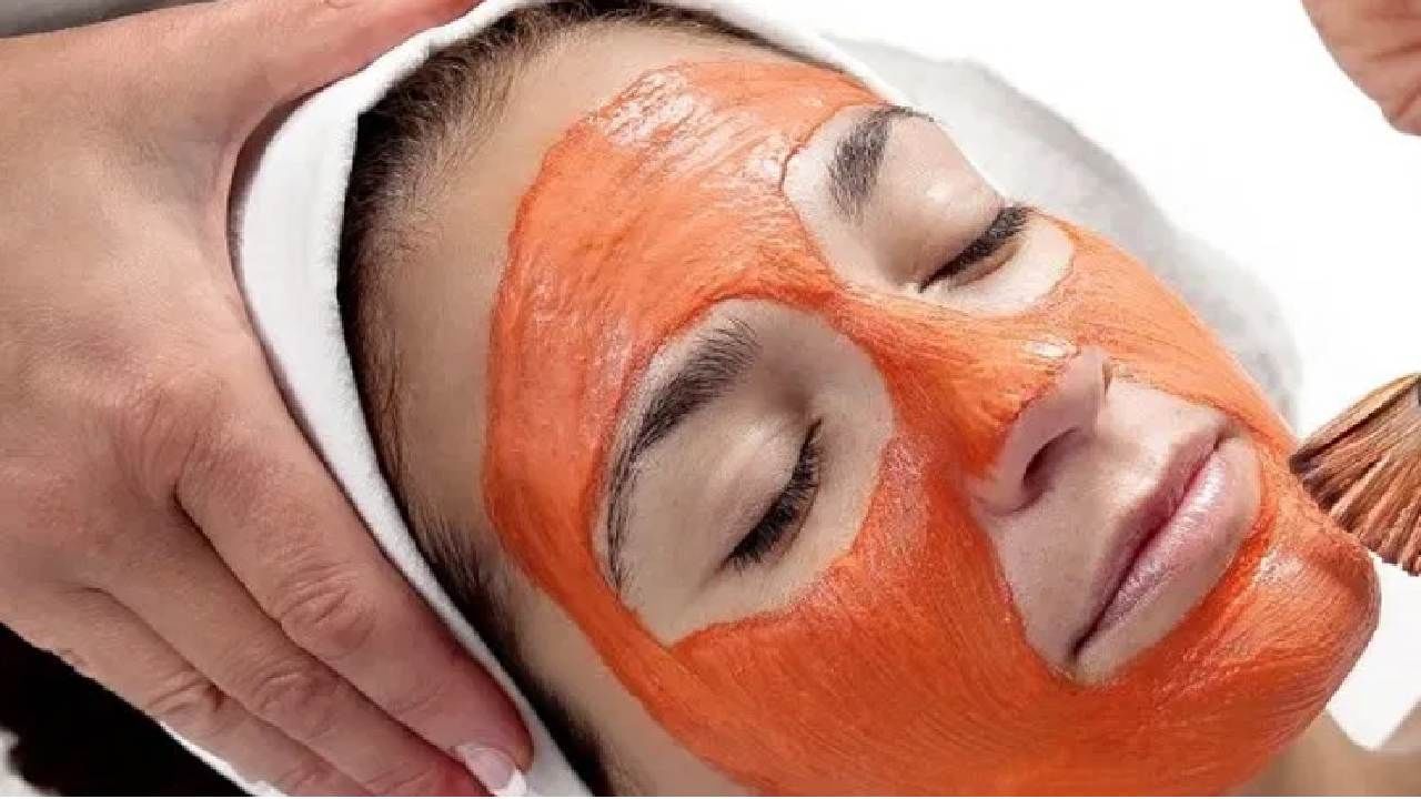 Tomato Face Mask