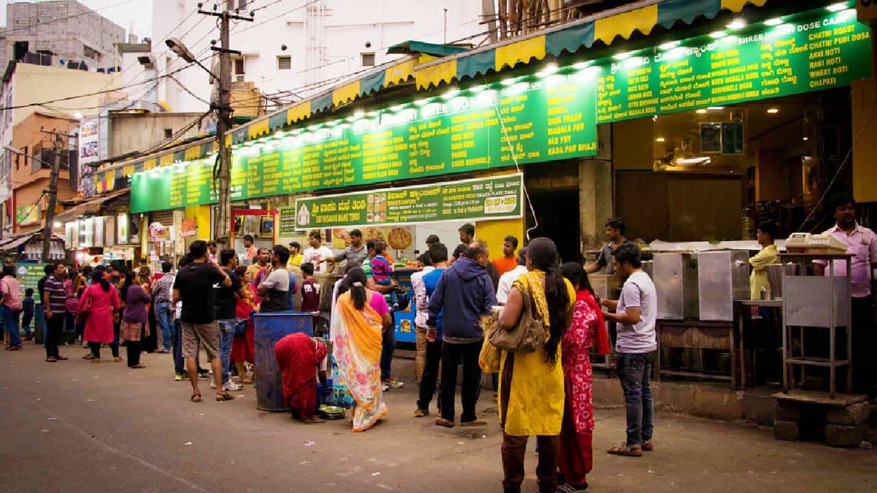 VV Puram Food Street: ಫುಡ್ ಸ್ಟ್ರೀಟ್ಗೆ ನಿಮ್ಮ ಆಯ್ಕೆಯ ಹೆಸರು ನೀಡಲು ಮುಕ್ತ ಅವಕಾಶ VV Puram Food Street: ಫುಡ್ ಸ್ಟ್ರೀಟ್ಗೆ ನಿಮ್ಮ ಆಯ್ಕೆಯ ಹೆಸರು ನೀಡಲು ಮುಕ್ತ ಅವಕಾಶ
