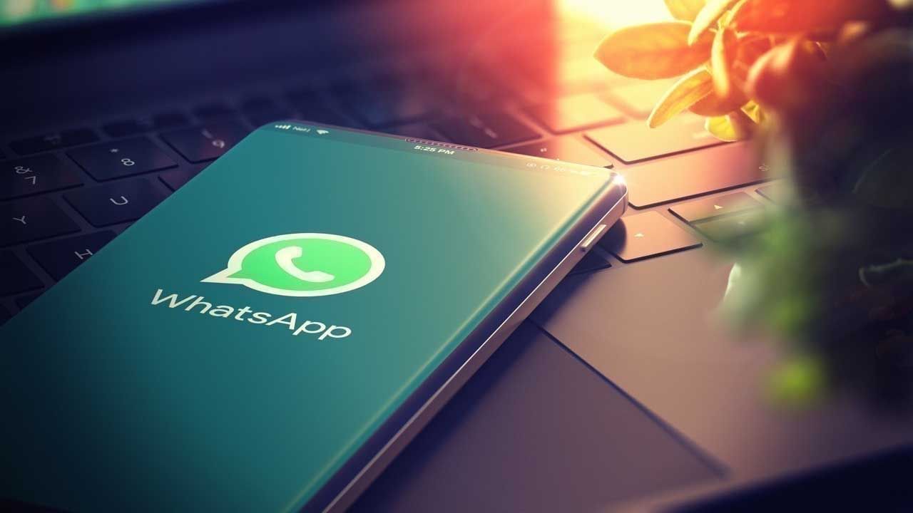 WhatsApp Update: ಬಳಕೆದಾರರು ಶಾಕ್: ಸದ್ದಿಲ್ಲದೆ ವಾಟ್ಸ್ಆ್ಯಪ್ನಲ್ಲಿ ಬರುತ್ತಿದೆ ಹೊಸ ಫೀಚರ್ WhatsApp Update: ಬಳಕೆದಾರರು ಶಾಕ್: ಸದ್ದಿಲ್ಲದೆ ವಾಟ್ಸ್ಆ್ಯಪ್ನಲ್ಲಿ ಬರುತ್ತಿದೆ ಹೊಸ ಫೀಚರ್