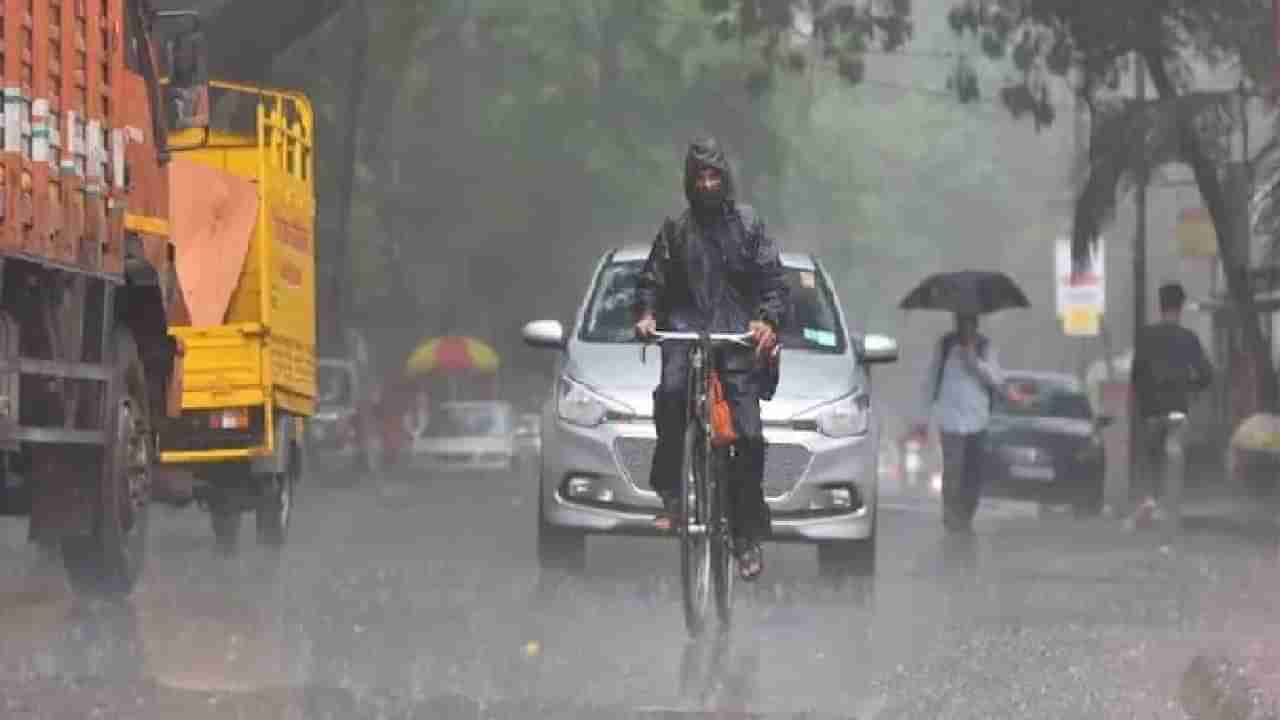 Bengaluru Rain: ಮಾಂಡೌಸ್ ಚಂಡಮಾರುತದ ಎಫೆಕ್ಟ್; ಬೆಂಗಳೂರಿನಲ್ಲಿ ಮುಂಜಾನೆಯಿಂದಲೇ ತುಂತುರು ಮಳೆ, ಮೈ ಕೊರೆವ ಚಳಿ