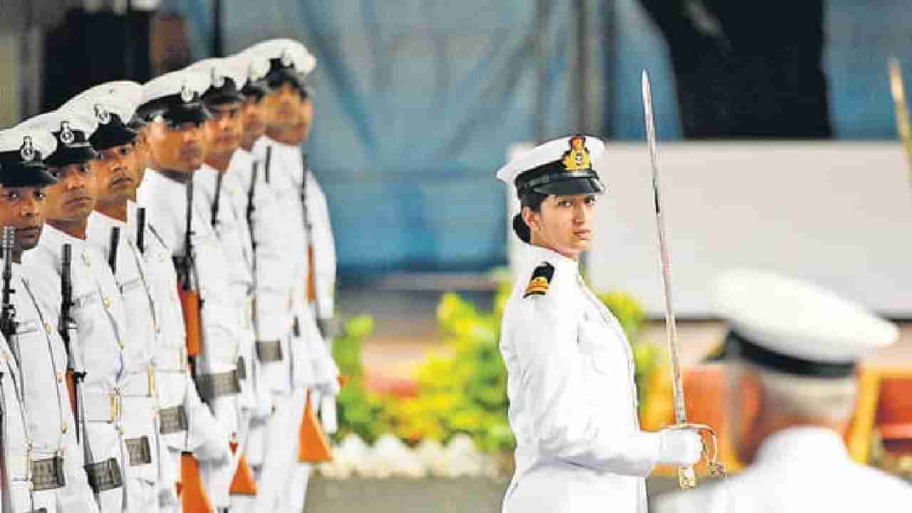 Indian Navy: ಮಹಿಳೆಯರಿಗೆ ಕಮಾಂಡೋಗಳಾಗಲು ಅವಕಾಶ; ನೌಕಾಪಡೆಯಲ್ಲಿ ಐತಿಹಾಸಿಕ ನಿರ್ಧಾರ