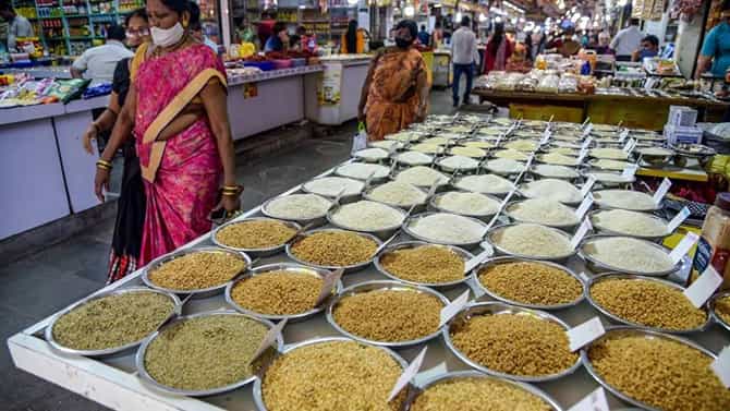 WPI Inflation: ಸಗಟು ಹಣದುಬ್ಬರ 22 ತಿಂಗಳ ಕನಿಷ್ಠ ಮಟ್ಟಕ್ಕೆ ಇಳಿಕೆ
