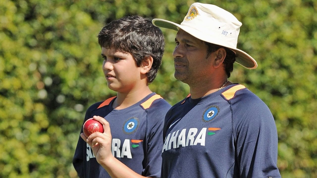 Sachin Tendulkar: ‘ಅಪ್ಪ ನೆನಪಾದ್ರು’; ಮಗನ ಚೊಚ್ಚಲ ಶತಕದ ಬಗ್ಗೆ ಕ್ರಿಕೆಟ್ ದೇವರು ಹೇಳಿದ್ದೇನು ಗೊತ್ತಾ? Sachin Tendulkar: ‘ಅಪ್ಪ ನೆನಪಾದ್ರು’; ಮಗನ ಚೊಚ್ಚಲ ಶತಕದ ಬಗ್ಗೆ ಕ್ರಿಕೆಟ್ ದೇವರು ಹೇಳಿದ್ದೇನು ಗೊತ್ತಾ?