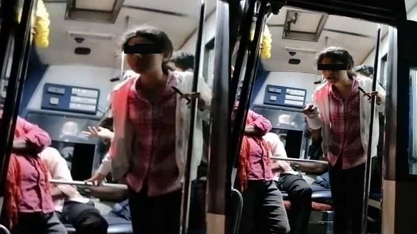 ಮಂಗಳೂರಿನಲ್ಲಿ ಹೆಚ್ಚಾದ ನೈತಿಕ ಪೊಲೀಸ್ ಗಿರಿ: ಹಿಂದೂ ಯುವತಿ- ಮುಸ್ಲಿಂ ಯುವಕ ಪ್ರಯಾಣಿಸುತ್ತಿದ್ದ ಬಸ್ ತಡೆದು ಭಜರಂಗದಳ ಕಾರ್ಯಕರ್ತರ ಗಲಾಟೆ