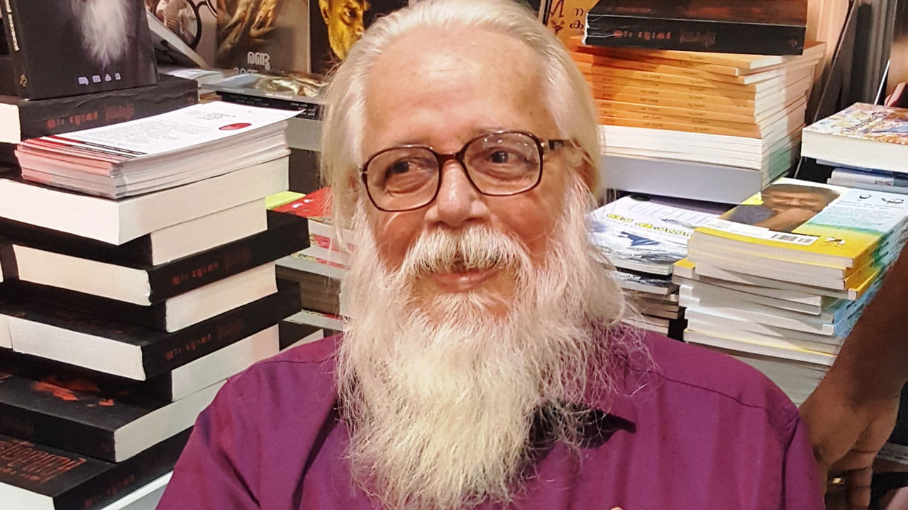 ಇಸ್ರೊ ಗೂಢಚಾರಿಕೆ ಪ್ರಕರಣ: ಆರೋಪಿ ಅಧಿಕಾರಿಗಳಿಗೆ ನೀಡಲಾಗಿದ್ದ ನಿರೀಕ್ಷಣಾ ಜಾಮೀನು ರದ್ದುಗೊಳಿಸಿದ ಸುಪ್ರೀಂಕೋರ್ಟ್ ಇಸ್ರೊ ಗೂಢಚಾರಿಕೆ ಪ್ರಕರಣ: ಆರೋಪಿ ಅಧಿಕಾರಿಗಳಿಗೆ ನೀಡಲಾಗಿದ್ದ ನಿರೀಕ್ಷಣಾ ಜಾಮೀನು ರದ್ದುಗೊಳಿಸಿದ ಸುಪ್ರೀಂಕೋರ್ಟ್