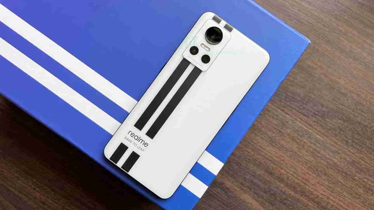 Realme GT Neo 5: ಬರೋಬ್ಬರಿ 240W ಫಾಸ್ಟ್ ಚಾರ್ಜಿಂಗ್: ಸ್ಮಾರ್ಟ್​ಫೋನ್ ಜಗತ್ತಿನಲ್ಲಿ ಇತಿಹಾಸ ರಚಿಸುತ್ತಾ ರಿಯಲ್ ಮಿ?