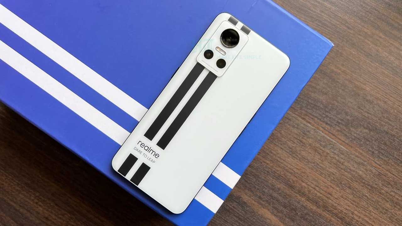 Realme GT Neo 5: ಬರೋಬ್ಬರಿ 240W ಫಾಸ್ಟ್ ಚಾರ್ಜಿಂಗ್: ಸ್ಮಾರ್ಟ್​ಫೋನ್ ಜಗತ್ತಿನಲ್ಲಿ ಇತಿಹಾಸ ರಚಿಸುತ್ತಾ ರಿಯಲ್ ಮಿ?