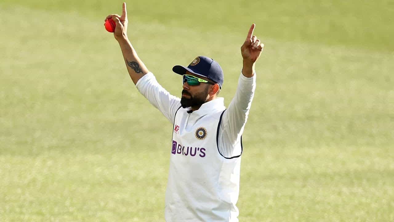 ಕ್ಯಾಚ್ ಕಿಂಗ್ ಕೊಹ್ಲಿ; ವಿರಾಟ್ ಹೆಸರಲ್ಲಿ ಮತ್ತೊಂದು ದಾಖಲೆ! ಟಾಪ್ 10ರಲ್ಲಿ ಇಬ್ಬರೇ ಭಾರತೀಯ ಆಟಗಾರರು ಕ್ಯಾಚ್ ಕಿಂಗ್ ಕೊಹ್ಲಿ; ವಿರಾಟ್ ಹೆಸರಲ್ಲಿ ಮತ್ತೊಂದು ದಾಖಲೆ! ಟಾಪ್ 10ರಲ್ಲಿ ಇಬ್ಬರೇ ಭಾರತೀಯ ಆಟಗಾರರು