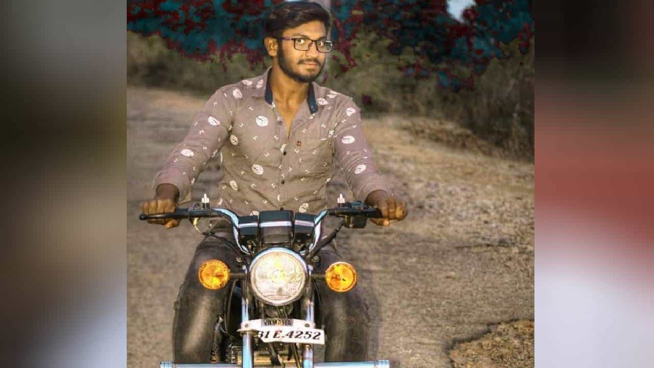 ಬೆಂಗಳೂರಲ್ಲಿ ಕ್ಯಾಂಟರ್ ಡಿಕ್ಕಿಯಾಗಿ ಇಬ್ಬರು ಬೈಕ್ ಸವಾರರು ಸಾವು ಬೆಂಗಳೂರಲ್ಲಿ ಕ್ಯಾಂಟರ್ ಡಿಕ್ಕಿಯಾಗಿ ಇಬ್ಬರು ಬೈಕ್ ಸವಾರರು ಸಾವು