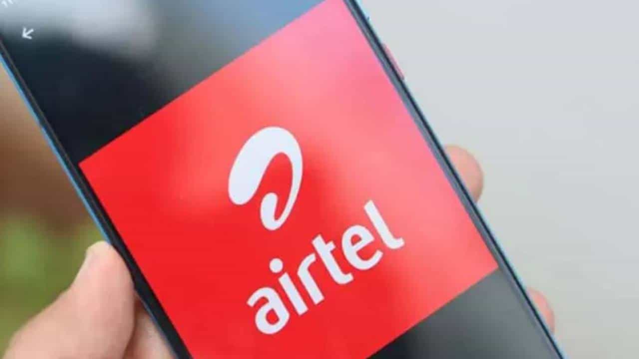 Airtel New Offers: ಏರ್ಟೆಲ್ನಿಂದ ಎರಡು ಪ್ರಿಪೇಯ್ಡ್ ಪ್ಲಾನ್; ಸಿಗಲಿದೆ ಭರ್ಜರಿ ಡೇಟಾ, ಇಲ್ಲಿದೆ ಮತ್ತಷ್ಟು ವಿವರ Airtel New Offers: ಏರ್ಟೆಲ್ನಿಂದ ಎರಡು ಪ್ರಿಪೇಯ್ಡ್ ಪ್ಲಾನ್; ಸಿಗಲಿದೆ ಭರ್ಜರಿ ಡೇಟಾ, ಇಲ್ಲಿದೆ ಮತ್ತಷ್ಟು ವಿವರ