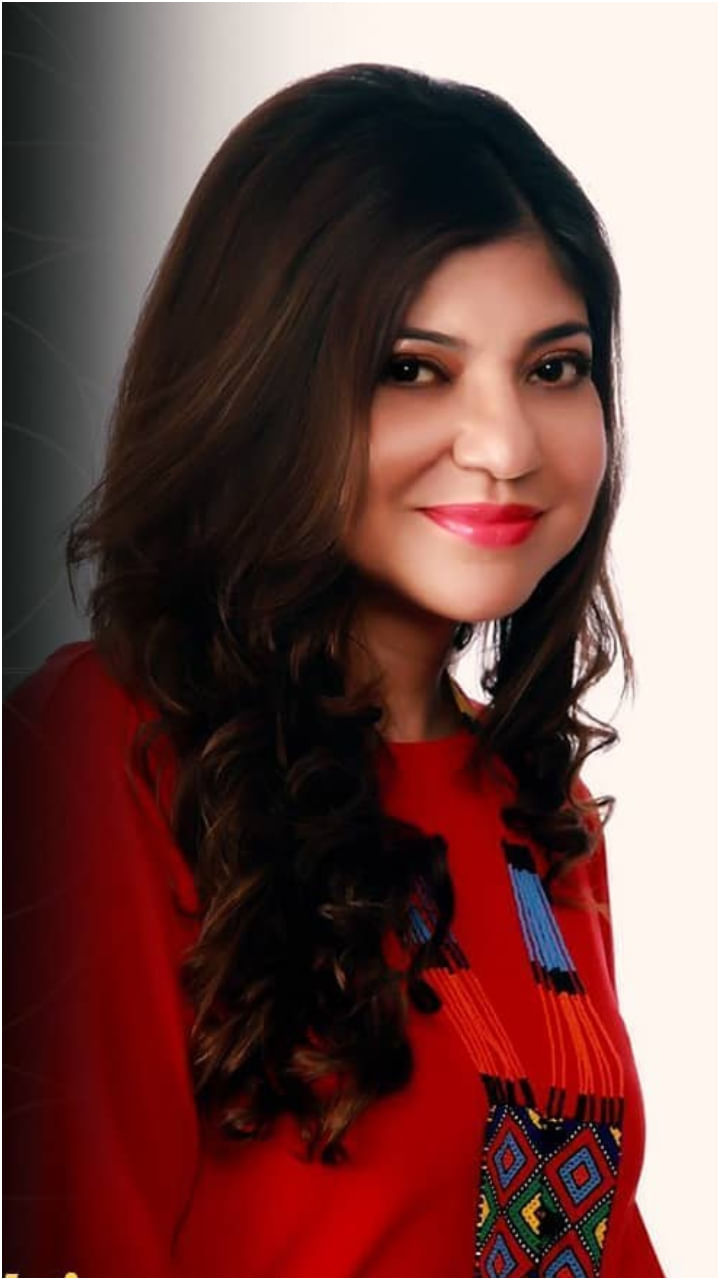 Alka Yagnik(7)