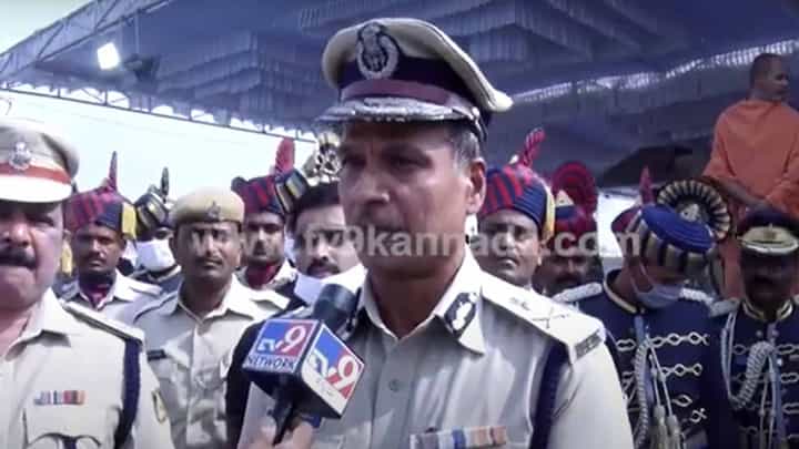 ಜ್ಞಾನಯೋಗಾಶ್ರಮದ ಶ್ರೀ ಸಿದ್ದೇಶ್ವರ ಸ್ವಾಮೀಜಿ ಲಿಂಗೈಕ್ಯ: ಪೋಲಿಸ್ ಬಂದೋಬಸ್ತ್ ವೀಕ್ಷಿಸಲು ಆಗಮಿಸಿದ ಎಡಿಜಿಪಿ ಅಲೋಕ್ ಕುಮಾರ್ ಜ್ಞಾನಯೋಗಾಶ್ರಮದ ಶ್ರೀ ಸಿದ್ದೇಶ್ವರ ಸ್ವಾಮೀಜಿ ಲಿಂಗೈಕ್ಯ: ಪೋಲಿಸ್ ಬಂದೋಬಸ್ತ್ ವೀಕ್ಷಿಸಲು ಆಗಮಿಸಿದ ಎಡಿಜಿಪಿ ಅಲೋಕ್ ಕುಮಾರ್
