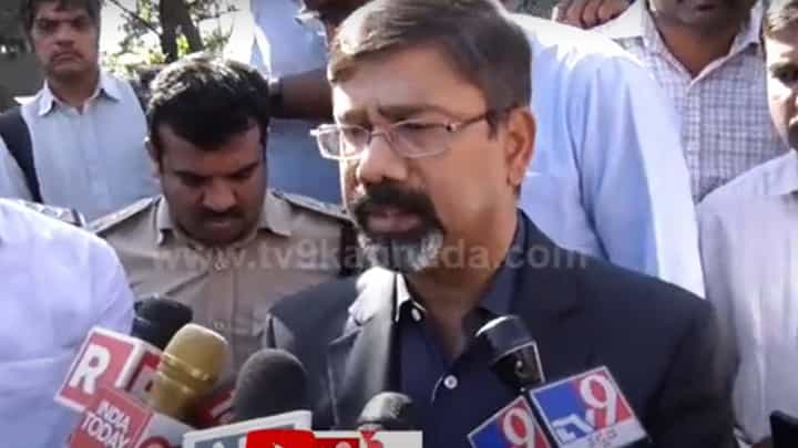 Metro Pillar Tragedy: ಸಂತ್ರಸ್ತ ಕುಟುಂಬಕ್ಕೆ ರೂ. 20 ಲಕ್ಷ ಪರಿಹಾರ ಘೋಷಿಸಿದ ಬಿ ಎಮ್ ಆರ್ ಸಿ ಎಲ್ Metro Pillar Tragedy: ಸಂತ್ರಸ್ತ ಕುಟುಂಬಕ್ಕೆ ರೂ. 20 ಲಕ್ಷ ಪರಿಹಾರ ಘೋಷಿಸಿದ ಬಿ ಎಮ್ ಆರ್ ಸಿ ಎಲ್