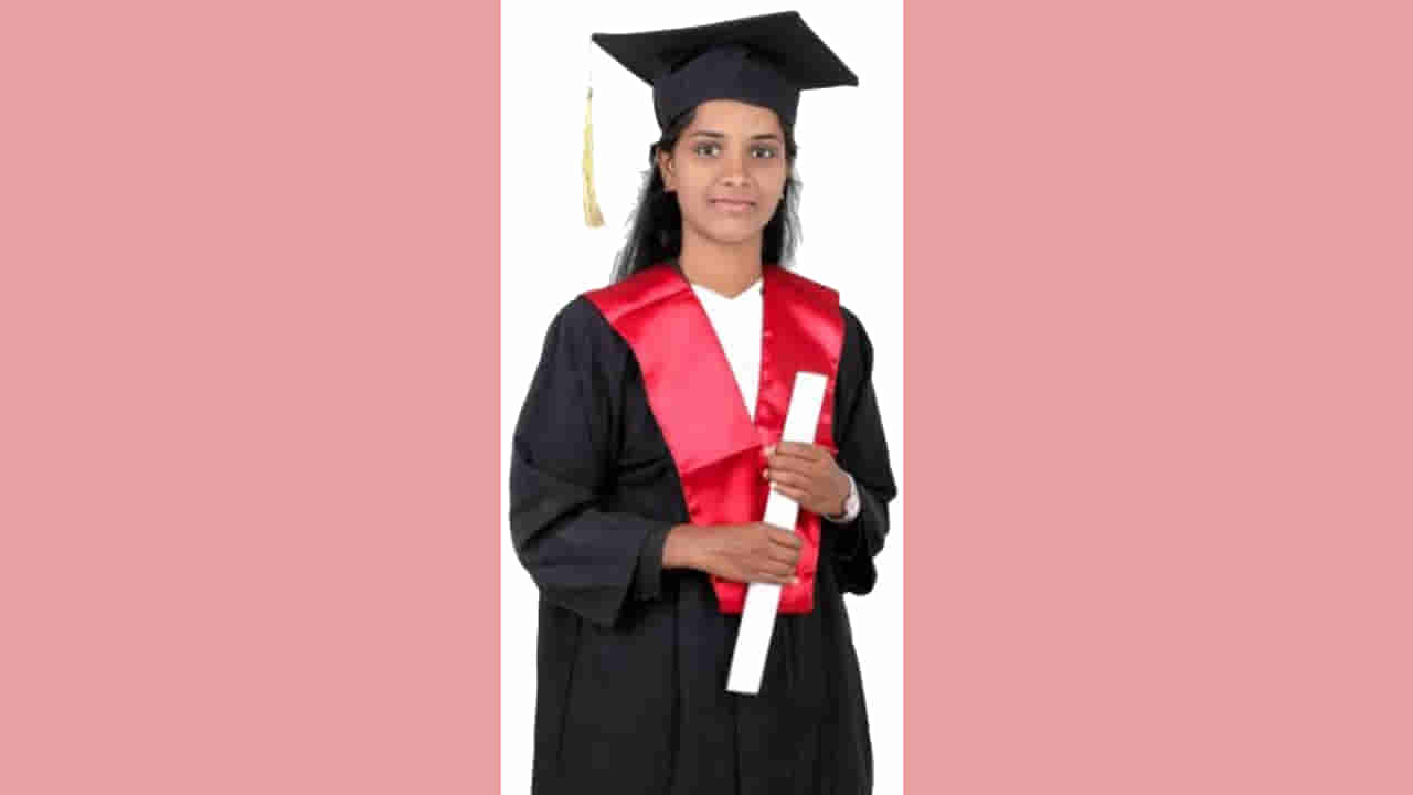 ಬಡತನದಲ್ಲೇ ಬೆಳೆದ ಬಂಗಾರಪೇಟೆಯ ಗಾಯತ್ರಿ ಕರ್ನಾಟಕ ಸಿವಿಲ್ ನ್ಯಾಯಾಧೀಶೆಯಾಗಿ ಆಯ್ಕೆ! ಕೋಲಾರಕ್ಕೆ ಮತ್ತೊಂದು ಚಿನ್ನದ ಗರಿ