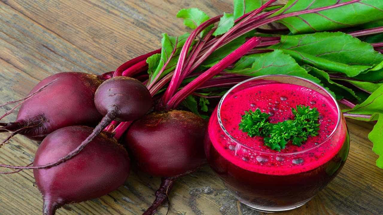 Beetroot Benefits: ಮಧುಮೇಹಿಗಳಿಗೆ ಬೀಟ್ರೂಟ್ ಸೇವನೆ ಪ್ರಯೋಜನಕಾರಿಯೇ ಅಥವಾ ಹಾನಿಕಾರಕವೇ, ಇಲ್ಲಿದೆ ಮಾಹಿತಿ Beetroot Benefits: ಮಧುಮೇಹಿಗಳಿಗೆ ಬೀಟ್ರೂಟ್ ಸೇವನೆ ಪ್ರಯೋಜನಕಾರಿಯೇ ಅಥವಾ ಹಾನಿಕಾರಕವೇ, ಇಲ್ಲಿದೆ ಮಾಹಿತಿ